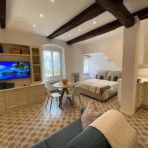 Appartamento 5 Stelle Nel Borgo Di, Celle Ligure